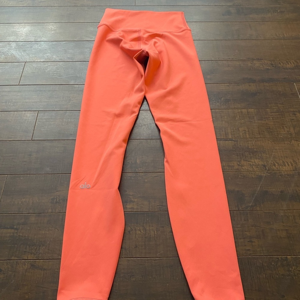 ALO coral high waisted leggings - Picture 7 of 12